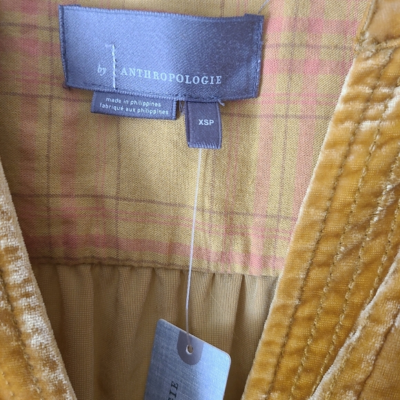 Chartreuse velvet mini dress - Picture 4 of 4